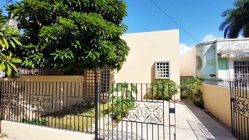 Hermosa Casa En Renta/venta Merida, Garcia Gineres (arc-1028