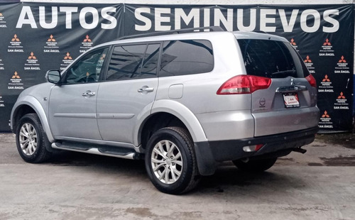 Imagen 6 de 14 de Mitsubishi Montero Limited 4x2 2015