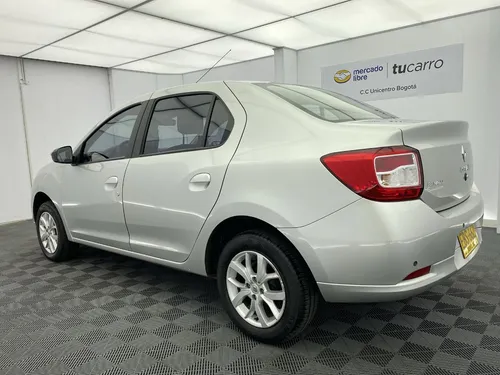 Renault Logan 1.6 Intens Bva