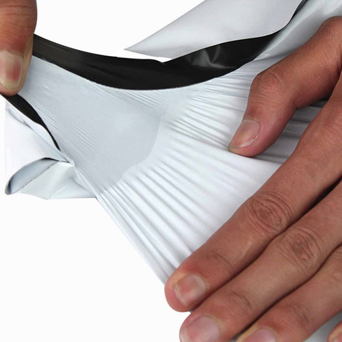 Pacote: 100 sacos de embalagem de correio autoadesivos de cerca de 17x29