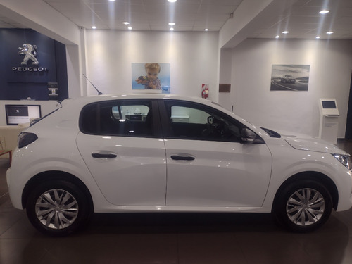 Imagen 13 de 17 de Peugeot 208 New Like 1.2