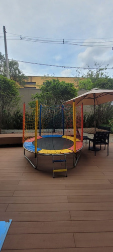 Aluguel De Brinquedos Piscina De Bolinhas + Cama Elástica