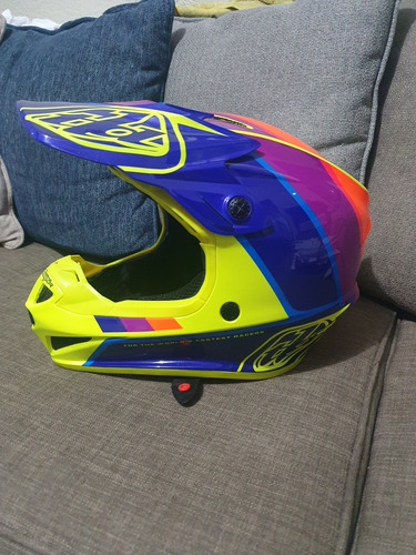 Casco Troy Lee Designs 