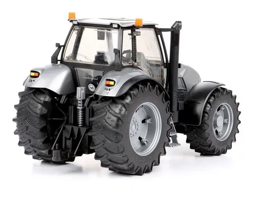 Tractor Lamborghini R8.270 Dcr - 1:16 Bruder 3084 Germany