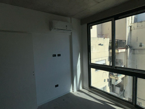 Venta Dpto 2 Amb Lateral - Entrega Abril 2025