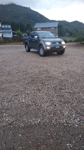 Mitsubishi L-200