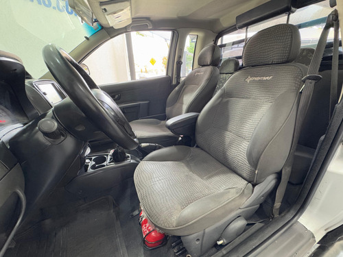 Fiat Strada 1.8 16v Adventure Ce Flex 2p
