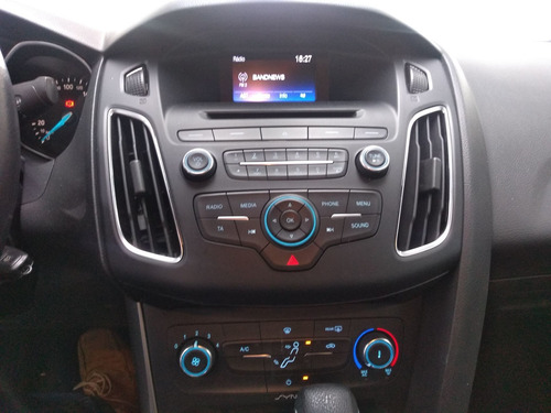 Ford Focus 2.0 Se Fastback 16v Flex 4p Powershift