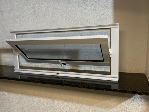 Capelinha Horizontal 60x40 - Envio Para Todo O Brasil 24h Branco