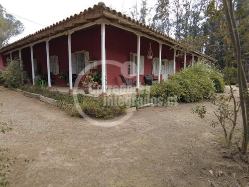 Parcela En Venta De 10970 M2 En Algarrobo