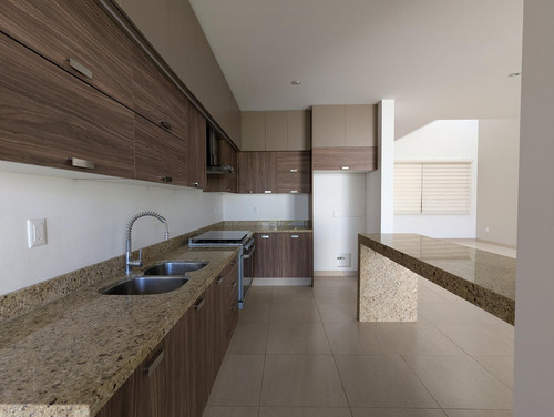 Casa En Venta Residencial La Campiña Clúster 2 León Gto