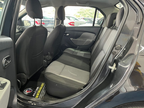 Renault Logan Dynamique Hi-Flex 1.6 8V 4p