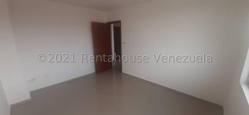 Hermoso Apartamento En Alquiler En El Este