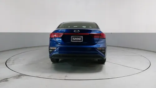 Kia Forte 2.0 L Ivt