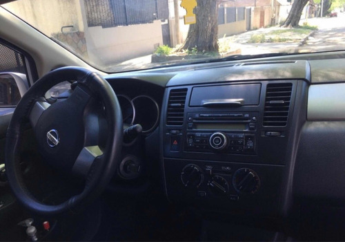 Nissan Tiida Full