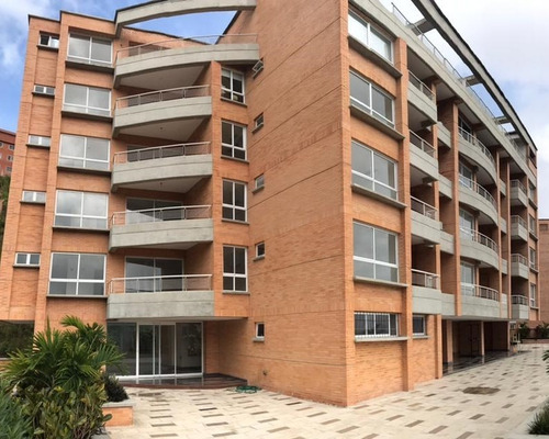 Imagen 1 de 12 de Apartamento En Venta En Res. El Sisal