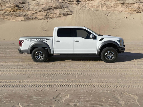 Imagen 1 de 2 de Ford Lobo Raptor