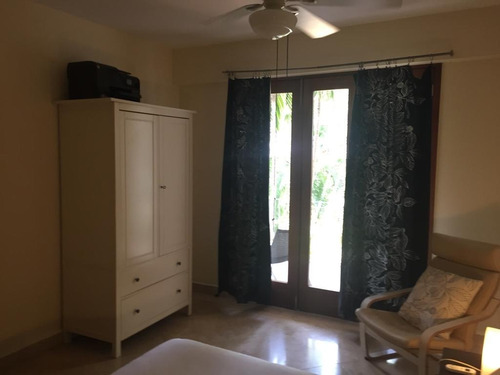 Imagen 8 de 19 de For Sale Apartamento De 1 Habitacion En La Zona Colonial Con Piscina Parqueo