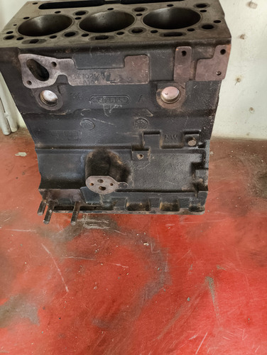 Bloque Perkins D-3-152. (Usado)