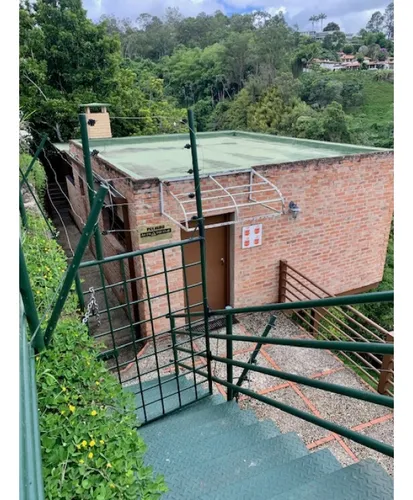 Casa Lomas De La Lagunita