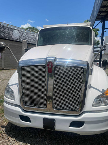 Camion Volteo 14 Mts Kenworth T680 Año 2016 Cummins Isx
