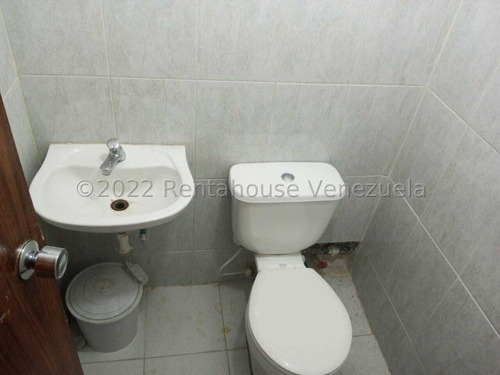 Imagen 9 de 13 de Oficina Consultorio En Venta Cerca De La Clínica Metropolitana Naguanagua