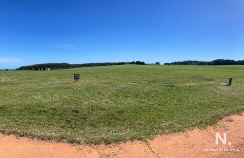 Terreno En Venta En Complejo Frente Al Mar! Las Garzas