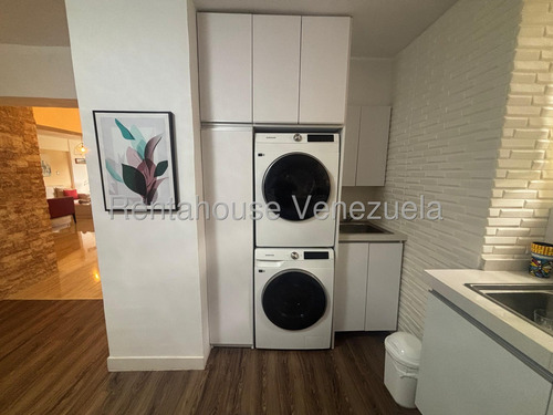 Apartamento En Venta Prados Del Este 25-21644. Jt