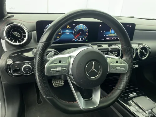 Mercedes-Benz Clase CLA 180 1.3 Amg Line