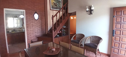 Imagen 5 de 28 de Hermosa Casa En Mar Del Tuyu! Todos Los Servicios!