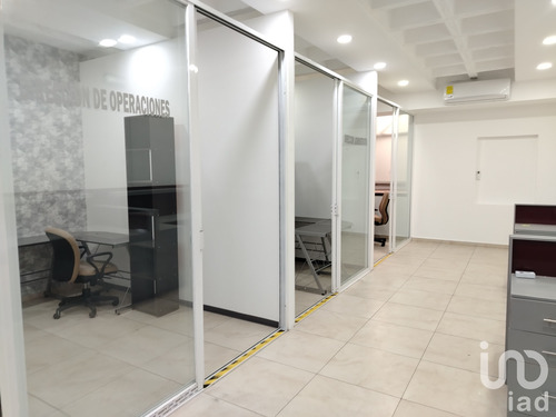 Renta Oficina 1 Ambiente El Dorado 1a Sección