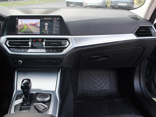 Bmw 420i Coupe Dynamic 2.0 At 2023