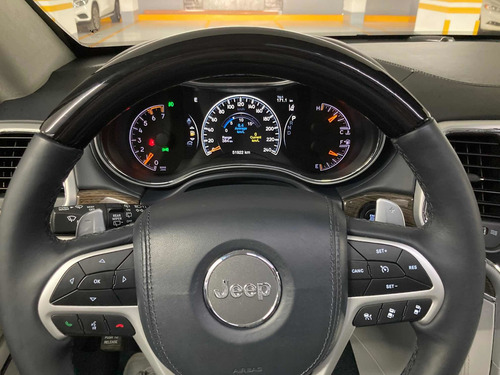 Imagen 12 de 15 de Jeep Grand Cherokee