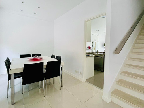 Imagen 8 de 19 de Casa - S.isi.-barrio Carreras