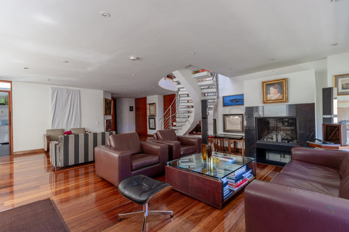 Apartamento En Venta En El Refugio-chapinero. Cod V6278