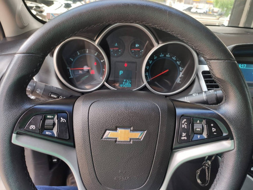 Imagem 10 de 10 de Chevrolet Cruze 1.8 Lt 16v Flex 4p Automático