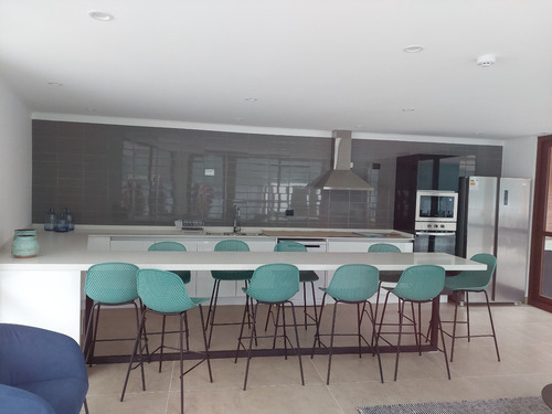 Precioso Depto Primer Piso Jardin Propio 2 Dor 2 Bañ Est Bo