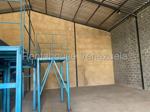 Maikelly Zabala Vende, Excelente Comercio En Venta Con Ubicación En El Estado Yaracuy, Tiene 355 Mt2, Mz