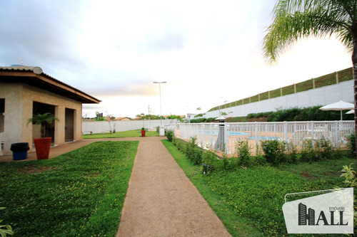 Imagem 15 de 18 de Apartamento À Venda No Bairro São Deocleciano Com 60m² - V8491