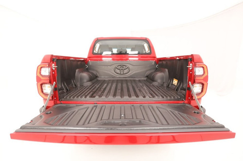 Toyota Hilux 2.8 Cd Srv 177cv 4x4 At