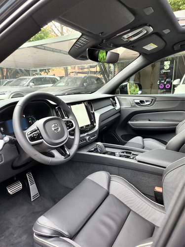 Volvo Xc60 T8 Plugh In Hybrid - Híbrido Enchufable - 462hp