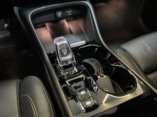 Volvo XC40 1.5 T5 HYBRID INSCRIPTION GEARTRONIC