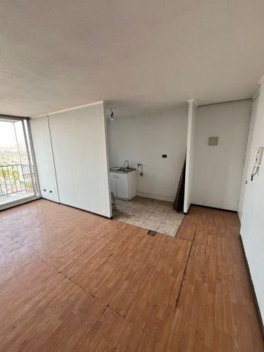Departamento Entre José Miguel Carrera Y Av Lo Blanco