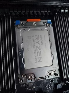 Kit Alto Rendimiento Amd Ryzen Threadripper 3960x Trx40 Msi