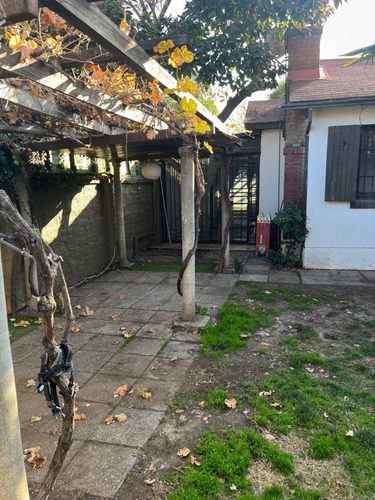 Venta De Casa Pasos Del Metro Hernando De Magallanes