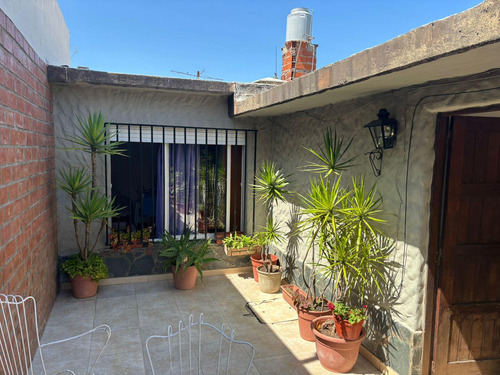 Departamento En Barrio Industrial