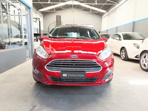 Ford Fiesta Kinetic Design 1.6 Se Plus Powershift 120cv 2016