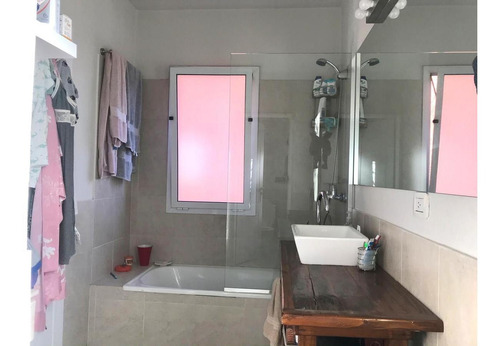 Imagen 13 de 17 de Muy Buena Casa En Barrio Cerrado La Esquina, Lomas De San Isidro, 3 Dormitorios, Pileta, Seguridad