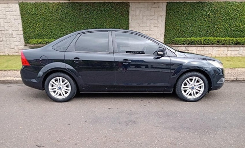 Ford Focus Sedan Automatic