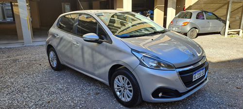 Peugeot 208 1.6 Allure
